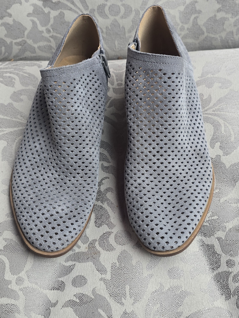 Perforated Light Gray Women’s Slip-On Booties